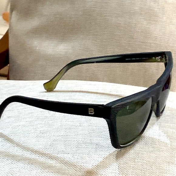 BALENCIAGA sunglasses